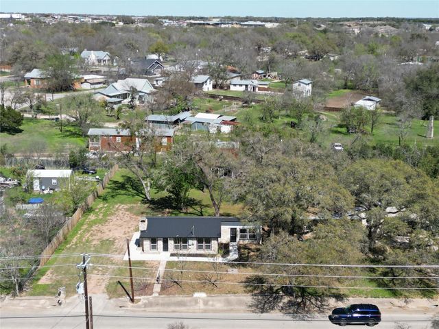 201 County Road 279, Liberty Hill, TX 78642