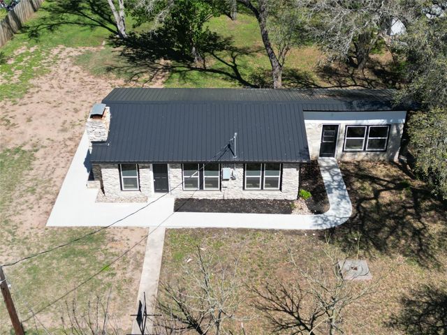 201 County Road 279, Liberty Hill, TX 78642