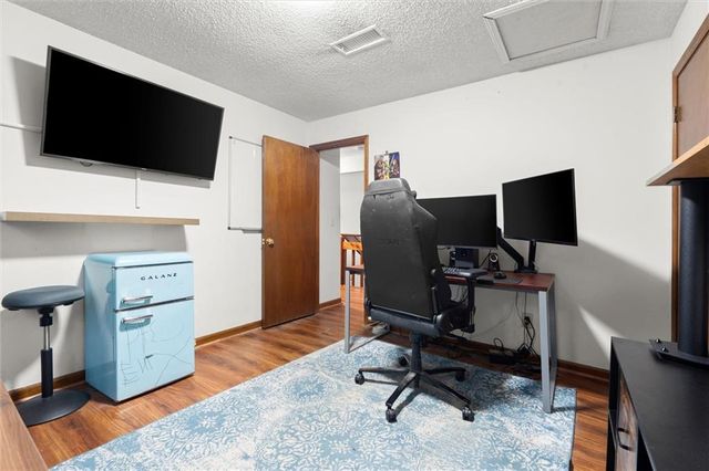 2272 Macby Drive, Marietta, GA 30066
