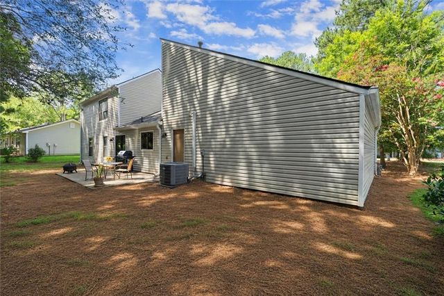 2272 Macby Drive, Marietta, GA 30066