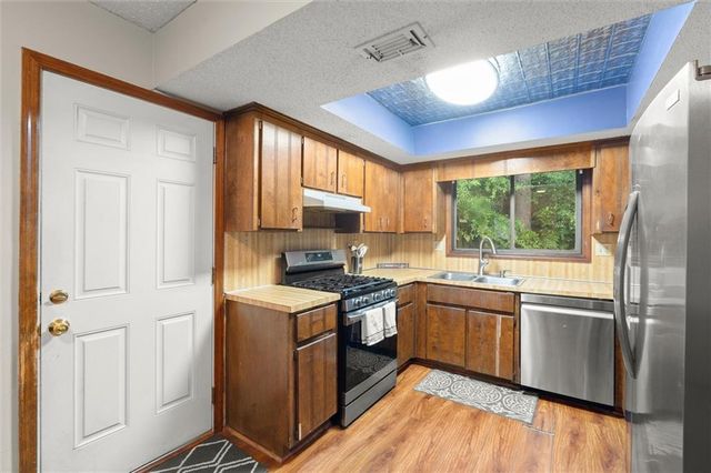 2272 Macby Drive, Marietta, GA 30066