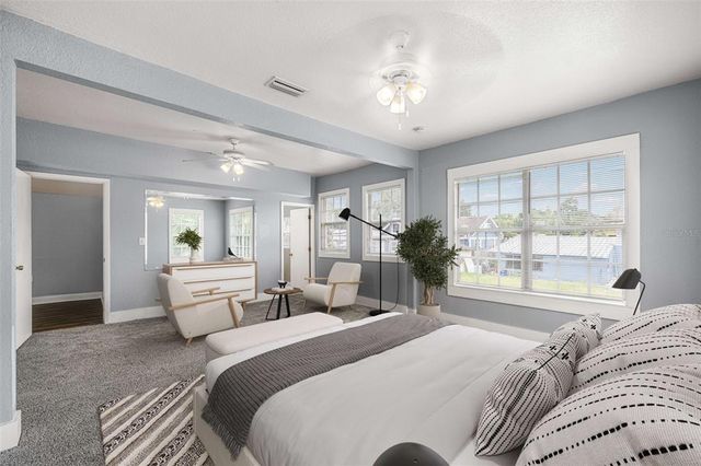 305 E HANNA AVENUE, Tampa, FL 33604
