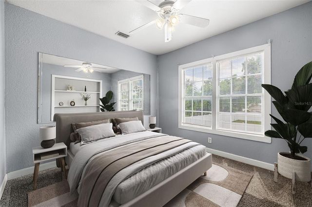 305 E HANNA AVENUE, Tampa, FL 33604