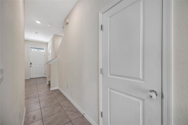 1466 COLT CREEK PLACE, Wesley Chapel, FL 33543