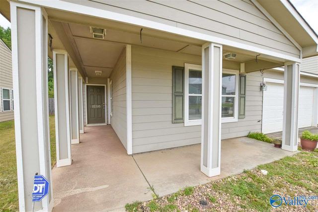 15395 Mill Valley Drive, Athens, AL 35613