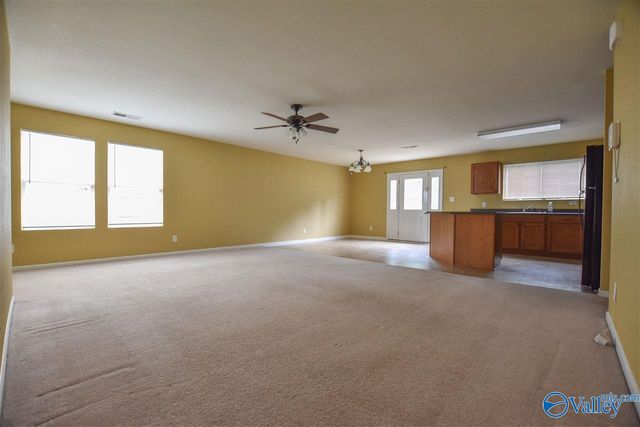 15395 Mill Valley Drive, Athens, AL 35613