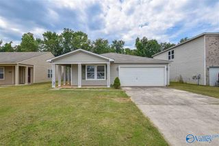15395 Mill Valley Drive, Athens, AL 35613