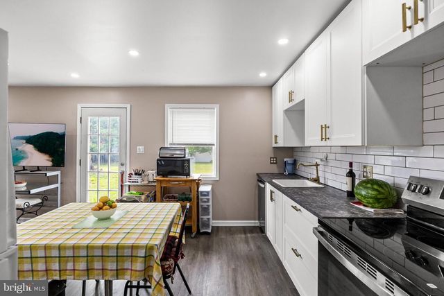 711 CORNELL AVE, Cinnaminson, NJ 08077