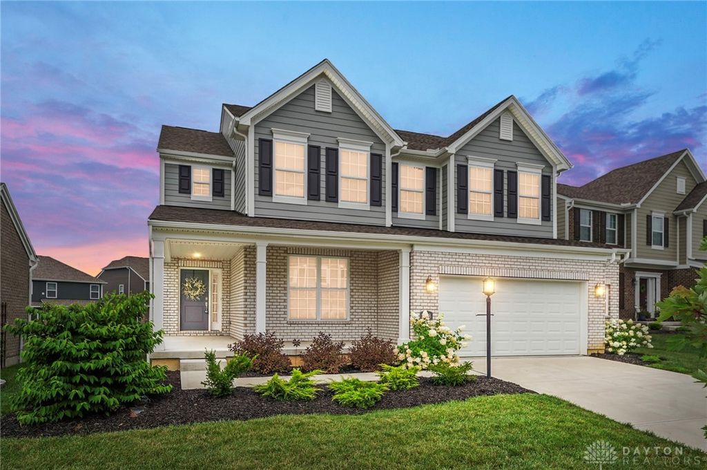 3878 Pepperwell Circle, Sugarcreek Twp, OH 45440
