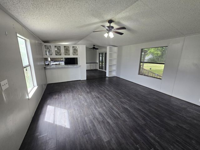 1449 Beach Airport Road, Conroe, TX 77301