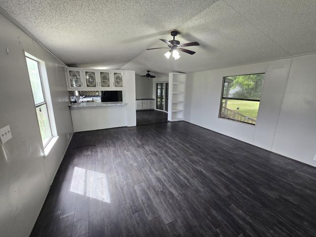 1449 Beach Airport Road, Conroe, TX 77301