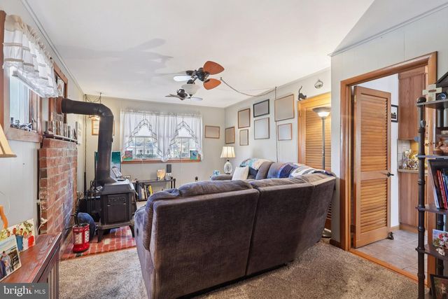 2431 MISTLETOE LN, Millville, NJ 08332