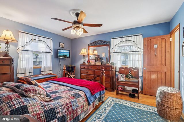 2431 MISTLETOE LN, Millville, NJ 08332