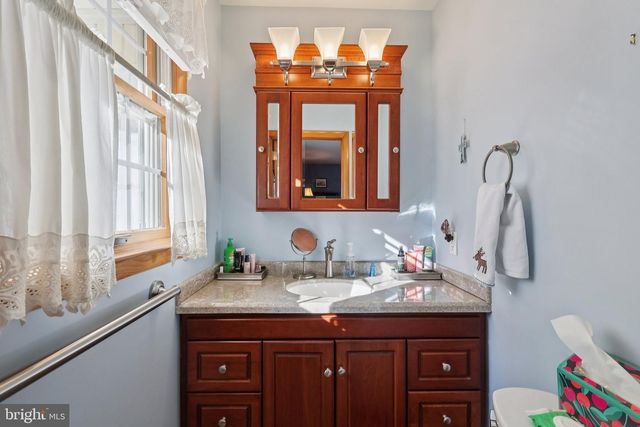 2431 MISTLETOE LN, Millville, NJ 08332