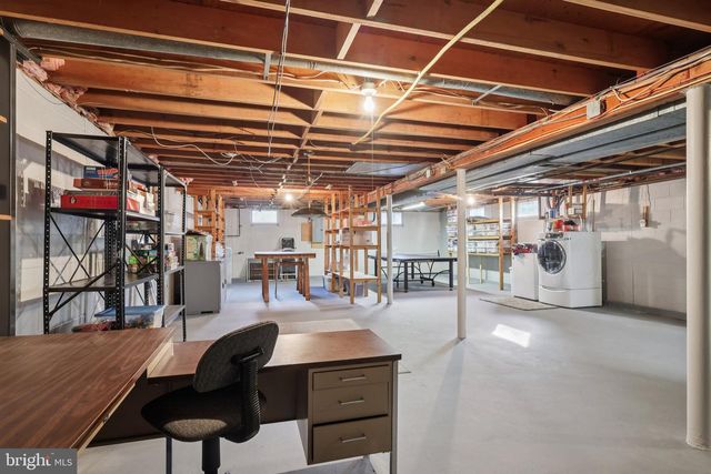 2431 MISTLETOE LN, Millville, NJ 08332