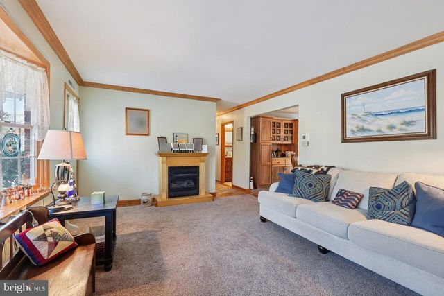 2431 MISTLETOE LN, Millville, NJ 08332