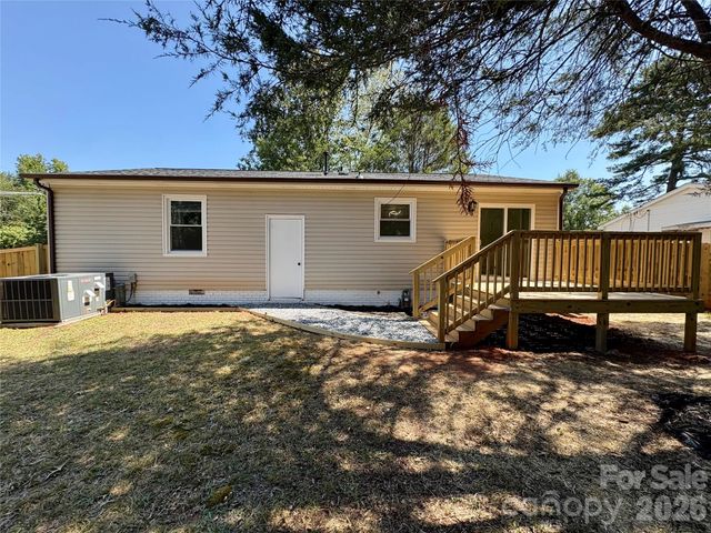 667 Kilborne Drive, Gastonia, NC 28052