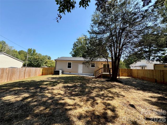 667 Kilborne Drive, Gastonia, NC 28052