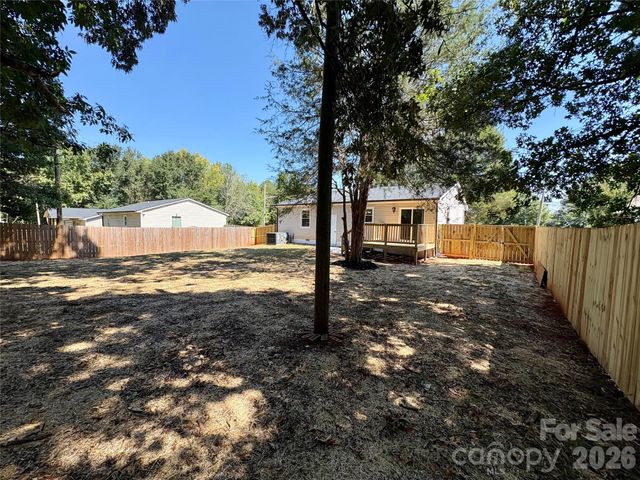 667 Kilborne Drive, Gastonia, NC 28052
