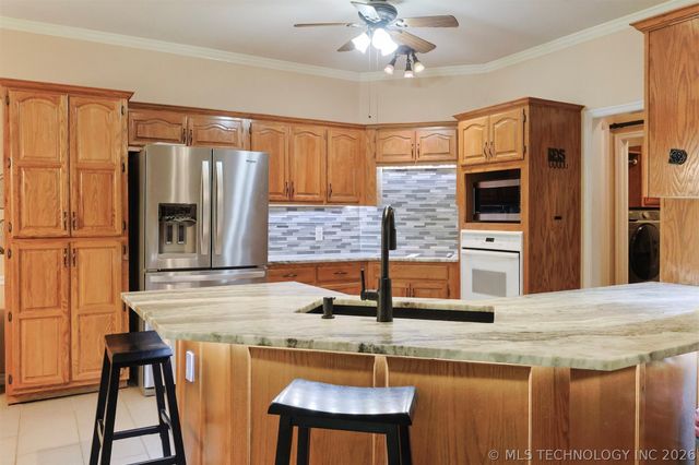 9074 W 157th Street North, Skiatook, OK 74070
