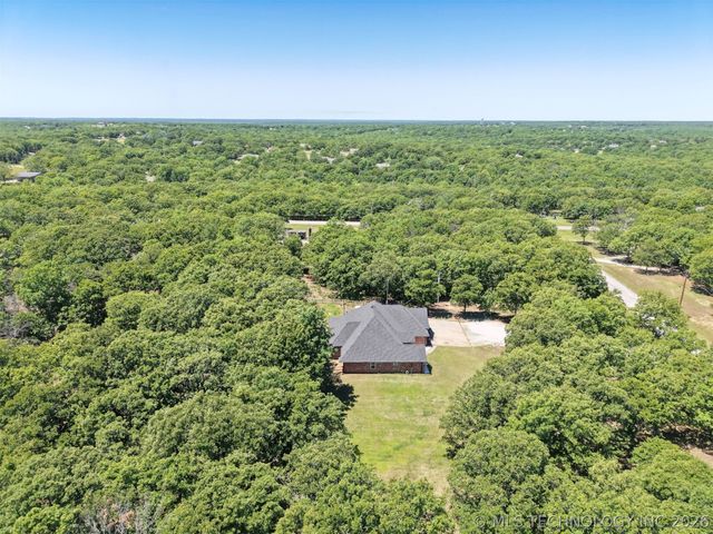 9074 W 157th Street North, Skiatook, OK 74070