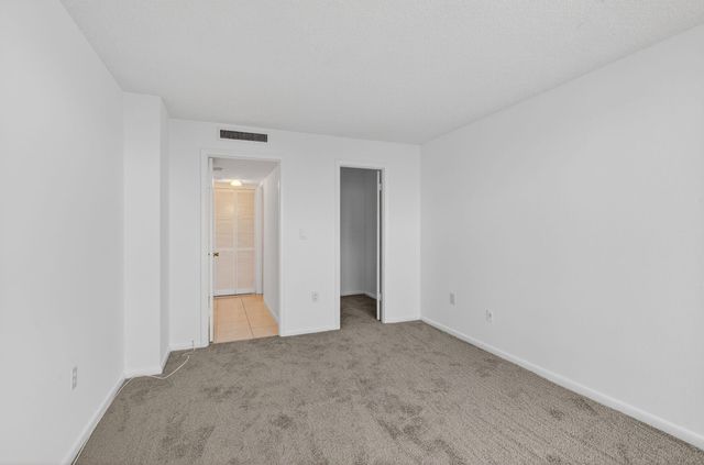4200 N Ocean Drive 2-1606, Riviera Beach, FL 33404