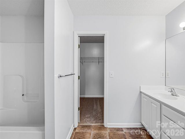 21 Shelburne Drive, Asheville, NC 28806