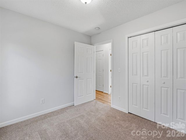 21 Shelburne Drive, Asheville, NC 28806