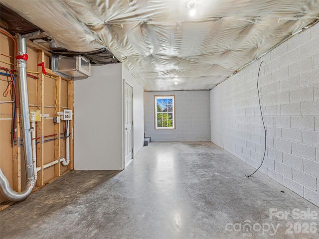 21 Shelburne Drive, Asheville, NC 28806