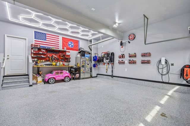 308 Whitman Ct, Nolensville, TN 37135