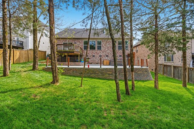 308 Whitman Ct, Nolensville, TN 37135