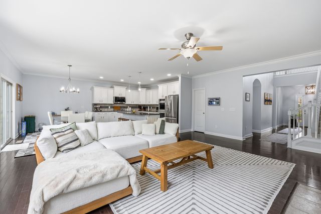 308 Whitman Ct, Nolensville, TN 37135