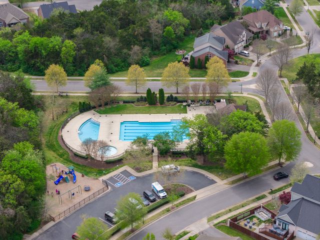 308 Whitman Ct, Nolensville, TN 37135