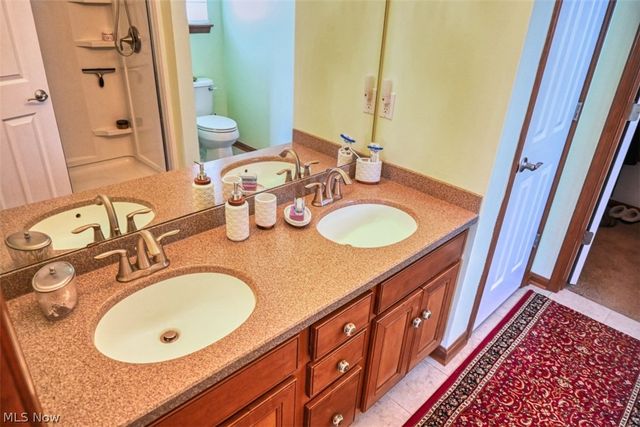 3932 Courtyard Drive, Lorain, OH 44053