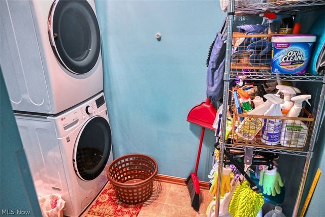 3932 Courtyard Drive, Lorain, OH 44053