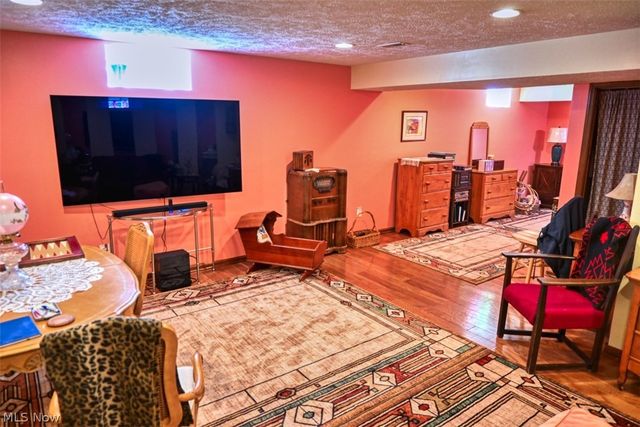 3932 Courtyard Drive, Lorain, OH 44053