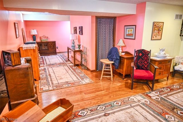 3932 Courtyard Drive, Lorain, OH 44053