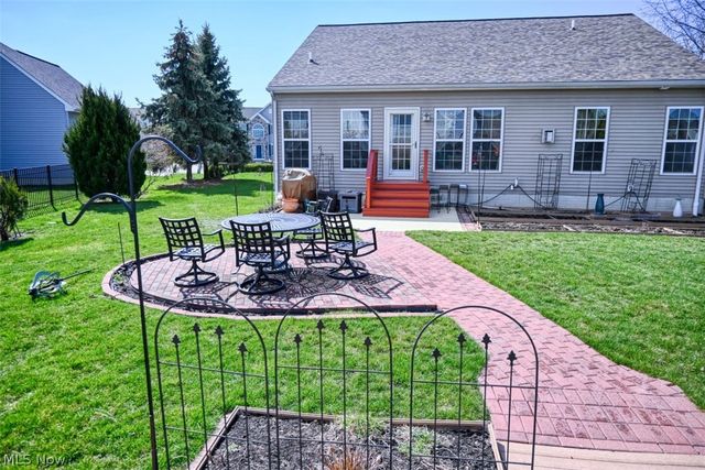 3932 Courtyard Drive, Lorain, OH 44053