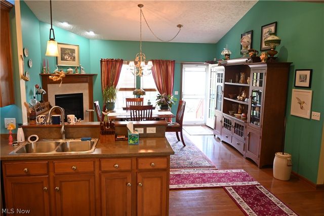 3932 Courtyard Drive, Lorain, OH 44053