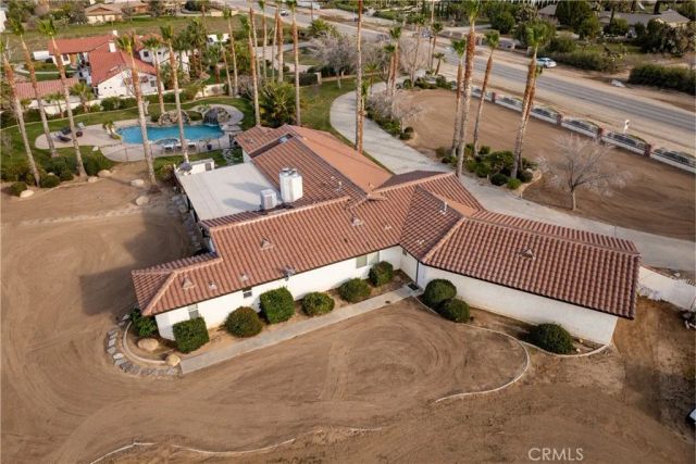 2651 W Avenue O, Palmdale, CA 93551