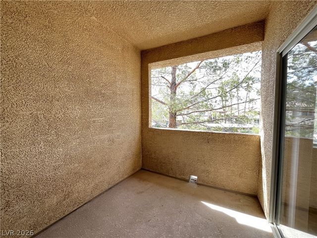 8501 West University Avenue 2117, Las Vegas, NV 89147