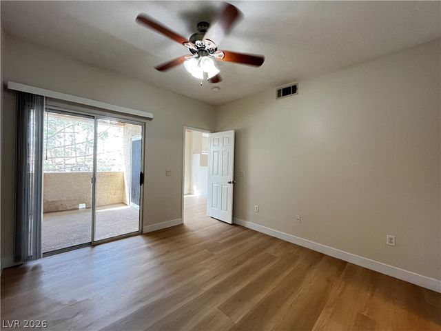 8501 West University Avenue 2117, Las Vegas, NV 89147