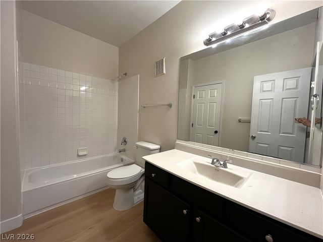 8501 West University Avenue 2117, Las Vegas, NV 89147