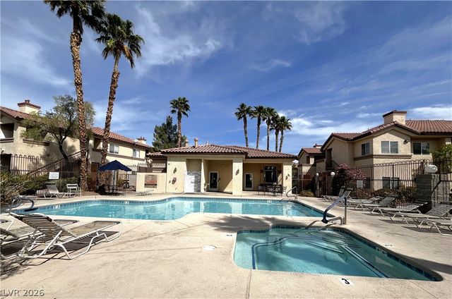 8501 West University Avenue 2117, Las Vegas, NV 89147