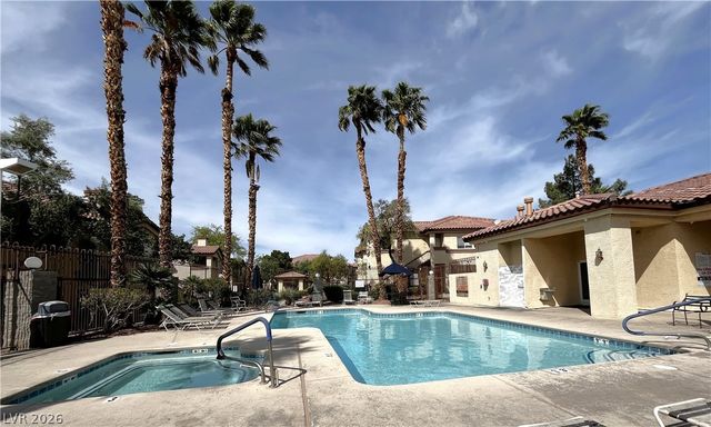 8501 West University Avenue 2117, Las Vegas, NV 89147