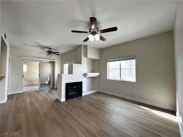 8501 West University Avenue 2117, Las Vegas, NV 89147