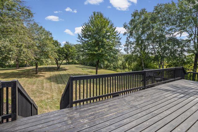 1835 214th Avenue NE, East Bethel, MN 55011