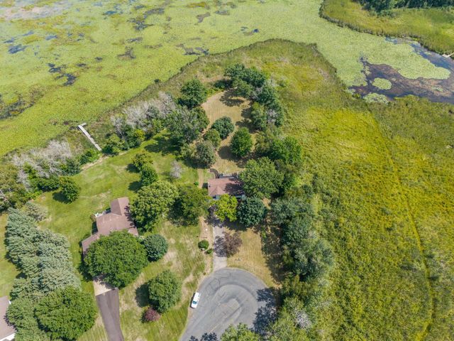 1835 214th Avenue NE, East Bethel, MN 55011