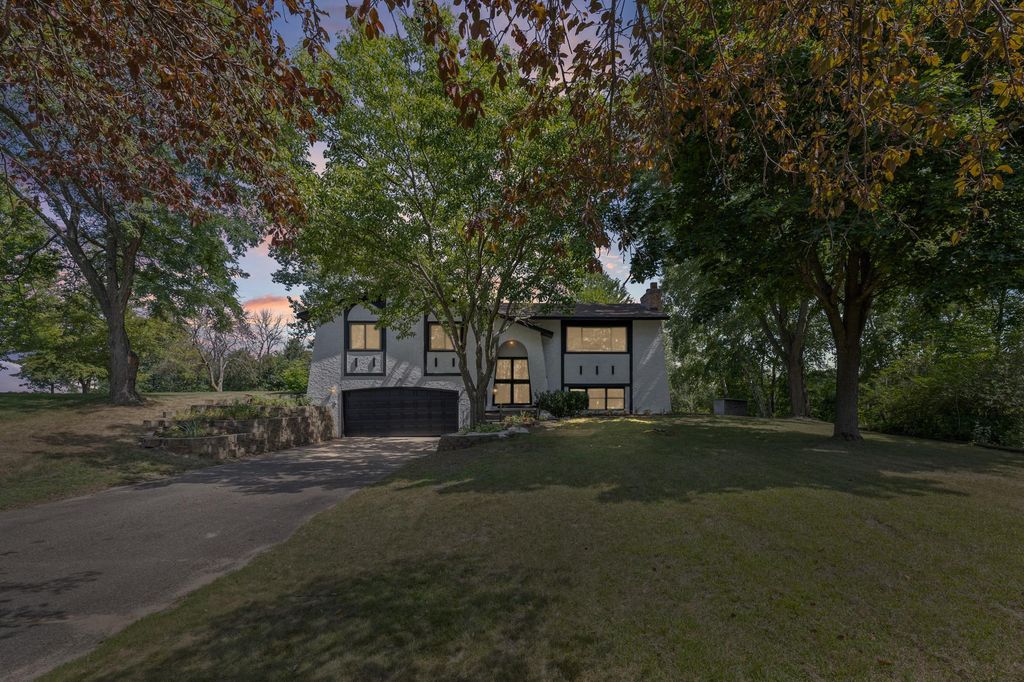1835 214th Avenue NE, East Bethel, MN 55011 — exterior