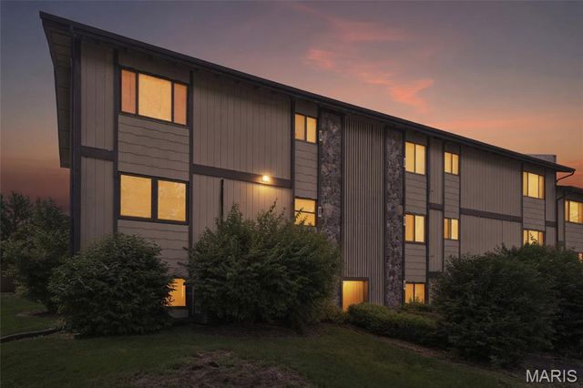 82 Lemans Court 82, Lake St Louis, MO 63367